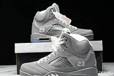 Hyperoad Grey' Jordan Retro 5 'Wolf 0702